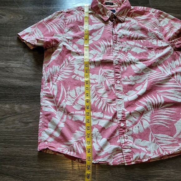 American Eagle Outfitters AEO Seriously Soft Hawaiian Button Up Shirt Large - Picture 6 of 7